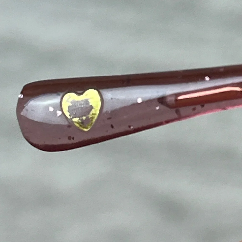 JUICY COUTURE Aviator Sunglasses with Hearts on ear piece Style 3166